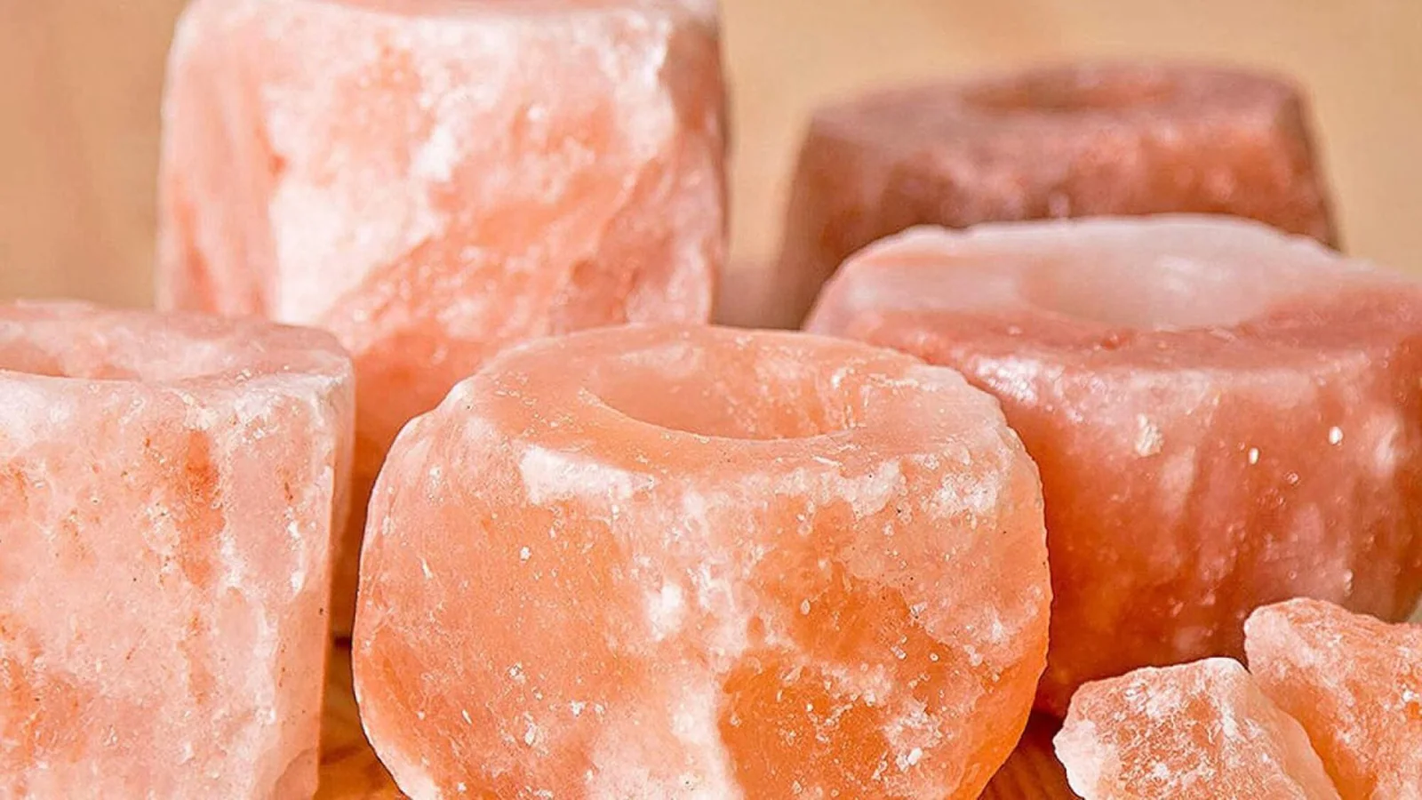 Hand-carved Himalayan salt candle holders for export